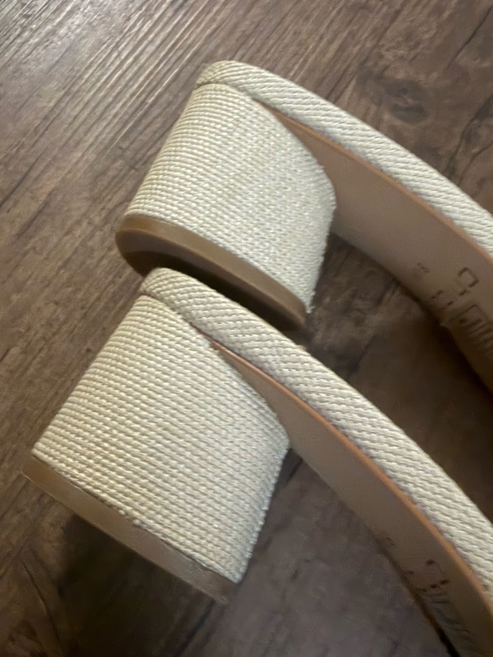 Chico's Cream Ruffle Slide Mules - Picture 3 of 9